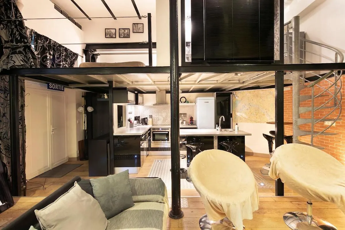 Bonne Nouvelle - Ci - Loft In Central Paris - 2Nd District 0*,  France